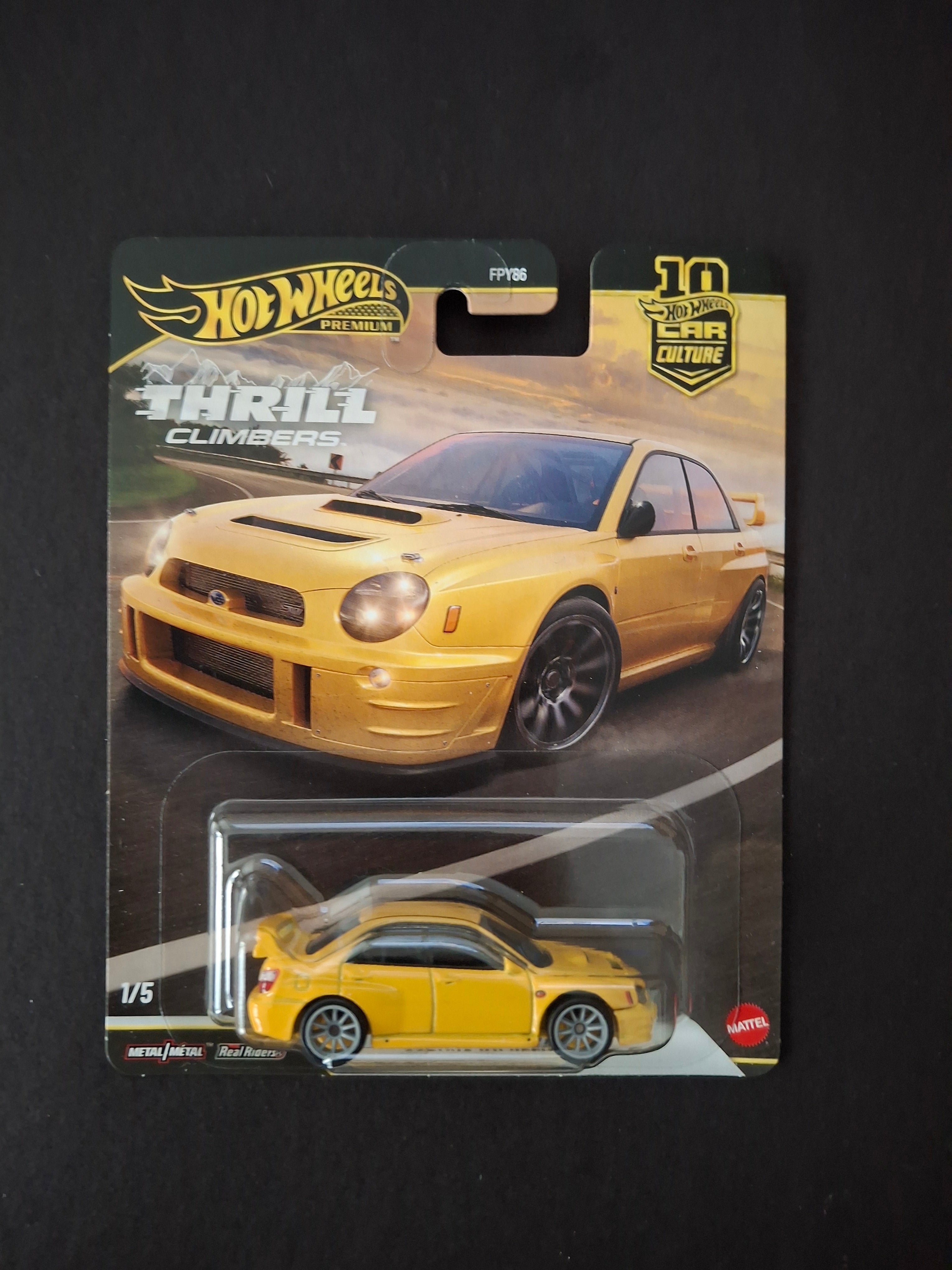 Hot wheels premium thrill climbers